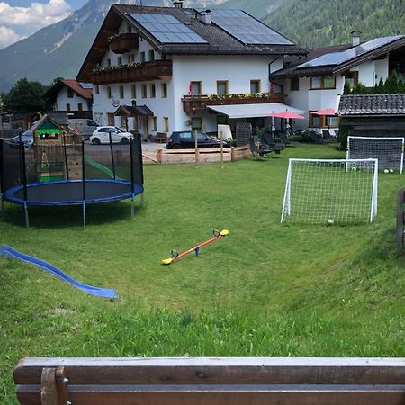Alpenpension Elferblick Neustift im Stubaital Bagian luar foto